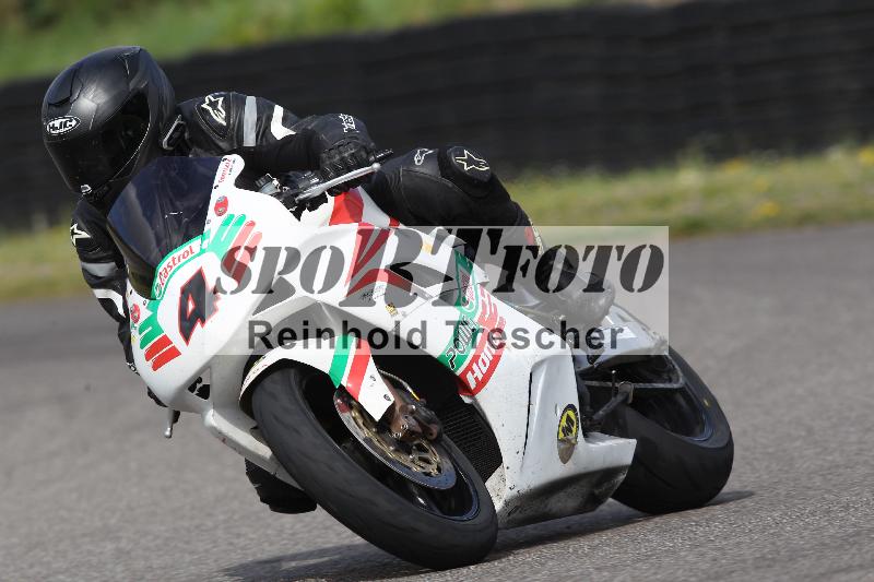 Archiv-2025/05 14.04.2025 Plüss Moto Sport ADR/Einsteiger/4